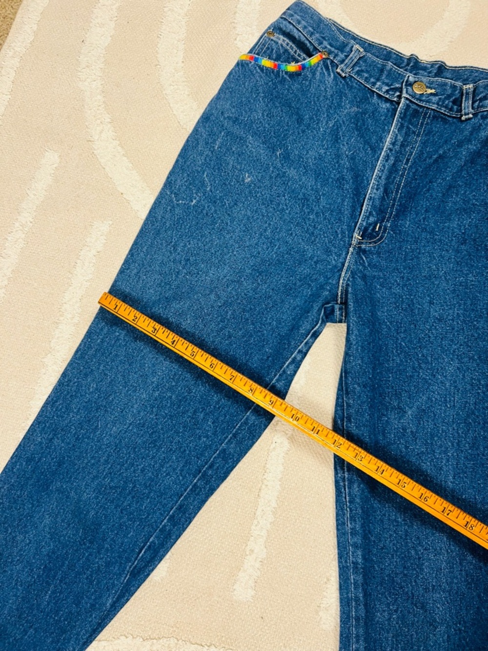 Vintage 1980s Chic High-Waisted Dark Wash Denim Jeans – Rainbow Embroidered - 28 - Picture 15 of 16